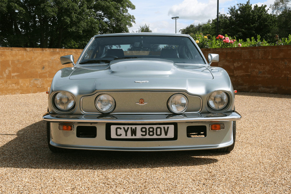 Aston Martin DBS 1971 Front